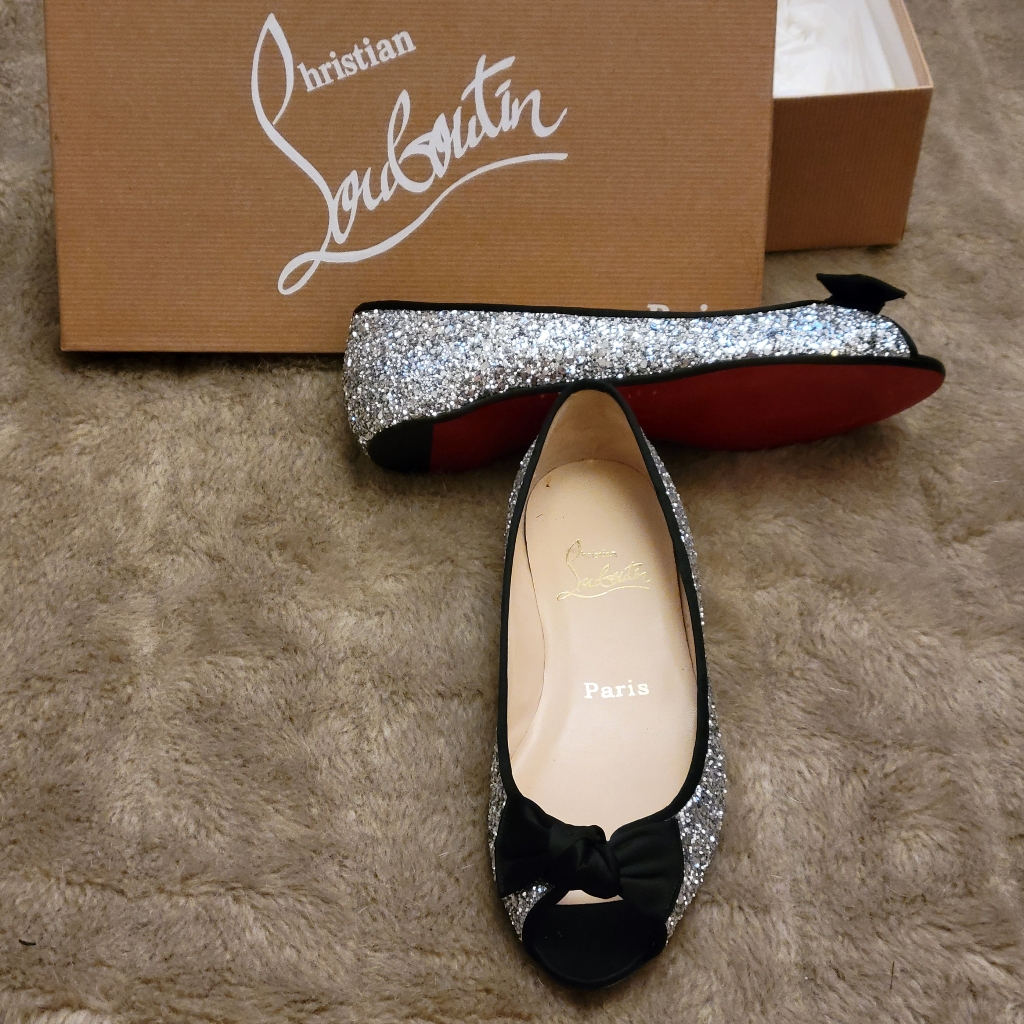 New Box Christian Louboutin Silver Glitter Ballerina Flats With Bow